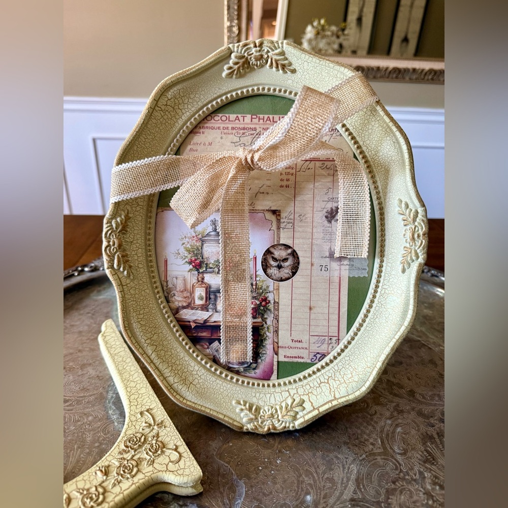 Curated Vintage Frame Collection - Picture 4 of 9